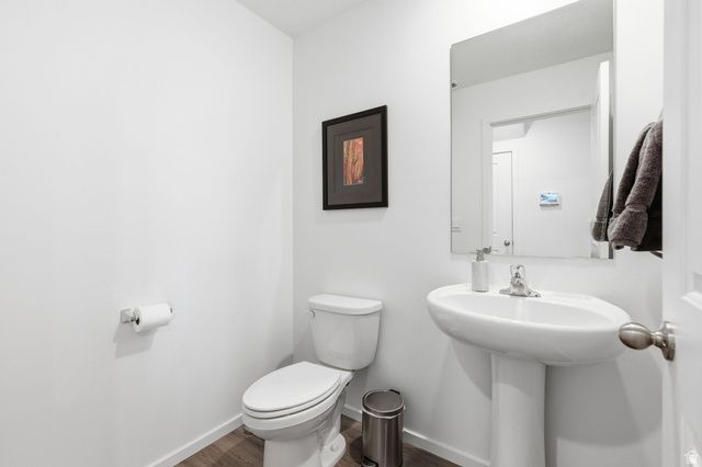 3329 E BIG BEND LN, Washington, UT 84780