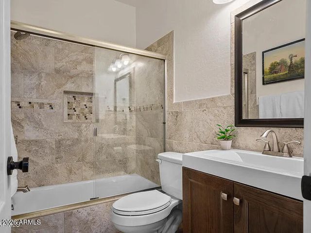 4587 E Barbarita Court, Gilbert, AZ 85234