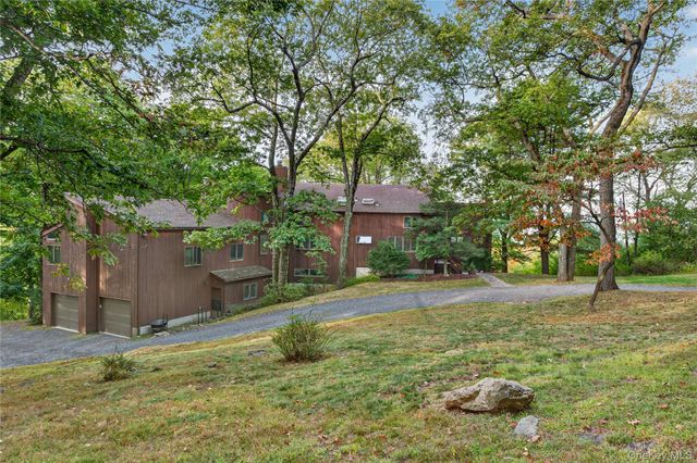 10 Abbott Lane, Cornwall On Hudson, NY 12520