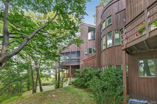 10 Abbott Lane, Cornwall On Hudson, NY 12520