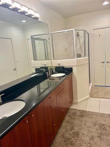 3311 Yupon Street 605, Houston, TX 77006