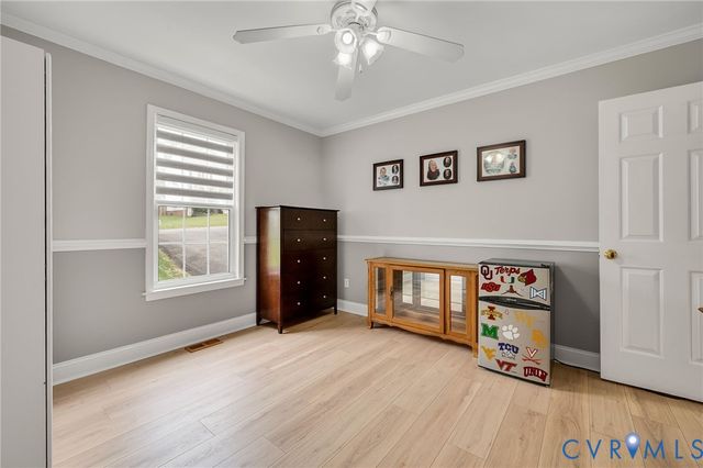 7467 Zorbas Ln, Mechanicsville, VA 23111