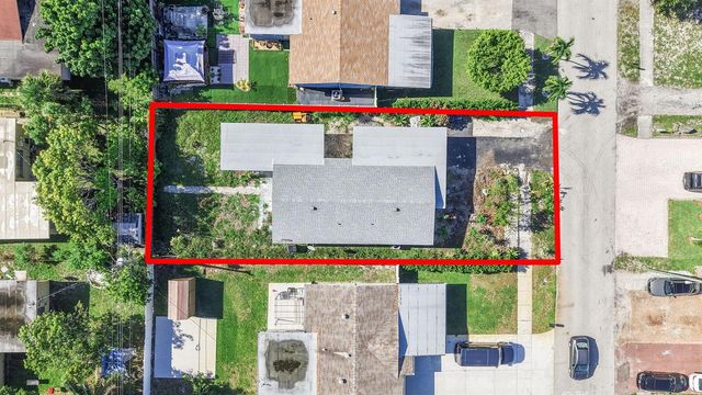 481 NW 2nd Terrace, Deerfield Beach, FL 33441
