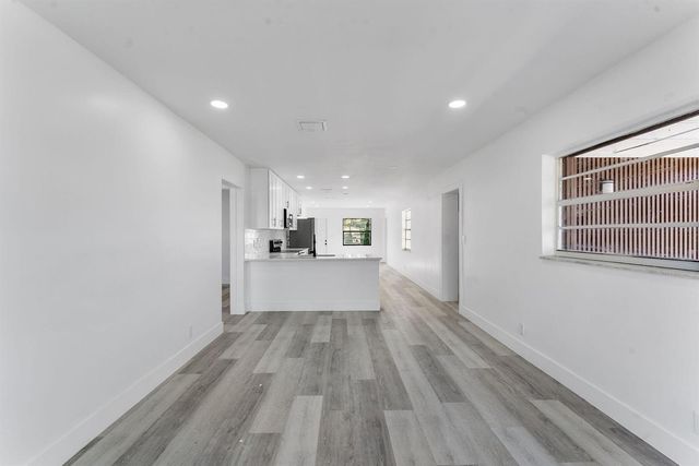 481 NW 2nd Terrace, Deerfield Beach, FL 33441