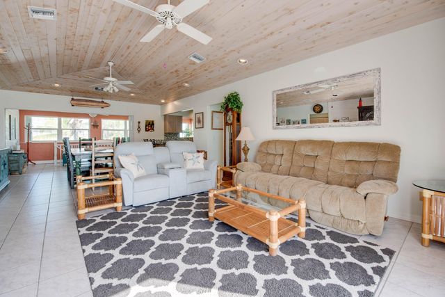 30890 Granada Avenue, Big Pine Key, FL 33043