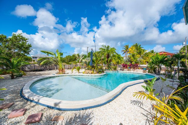 30890 Granada Avenue, Big Pine Key, FL 33043