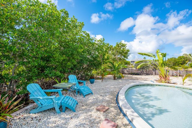 30890 Granada Avenue, Big Pine Key, FL 33043