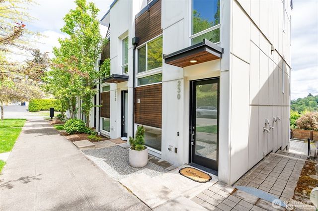230 26th Avenue E, Seattle, WA 98112