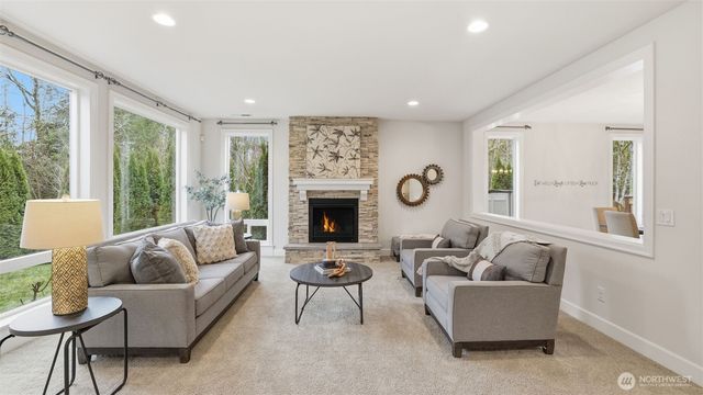 21801 SE 1st Street, Sammamish, WA 98074