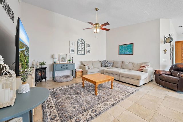 8229 Saint Johns Court, Wellington, FL 33414