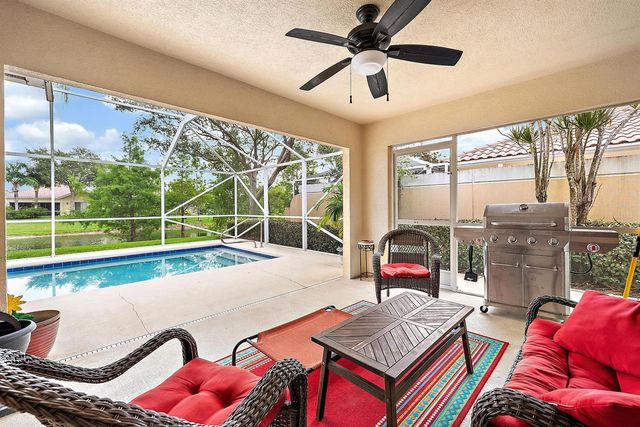 8229 Saint Johns Court, Wellington, FL 33414