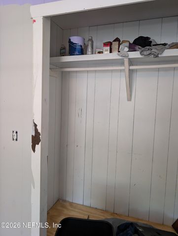 110 SILVER LAKE Drive, Hawthorne, FL 32640