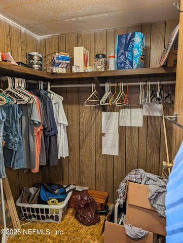 110 SILVER LAKE Drive, Hawthorne, FL 32640