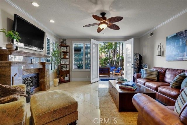 622 22nd, Huntington Beach, CA 92648