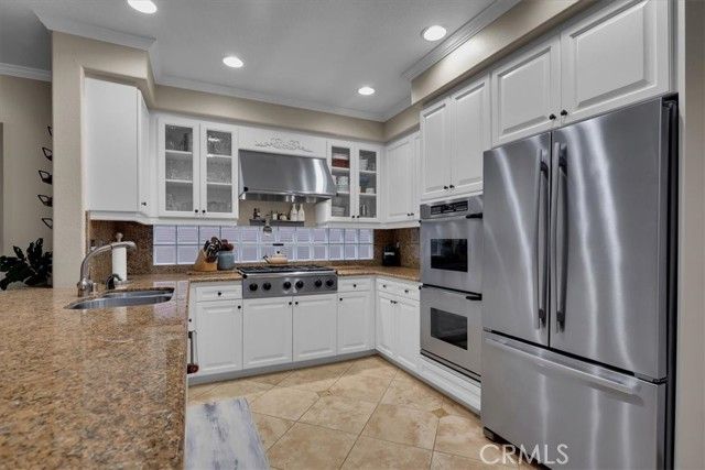 622 22nd, Huntington Beach, CA 92648