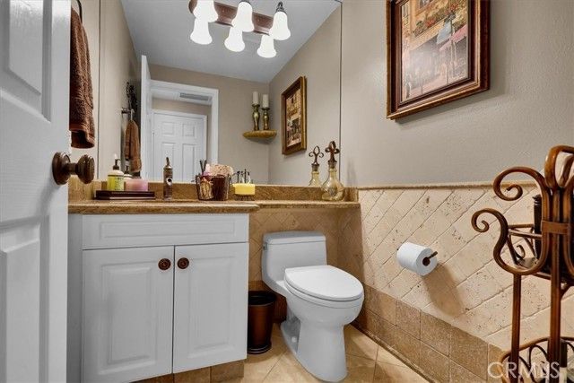 622 22nd, Huntington Beach, CA 92648