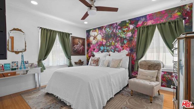 3801 Sutro Avenue, Los Angeles, CA 90008