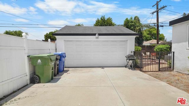 3801 Sutro Avenue, Los Angeles, CA 90008