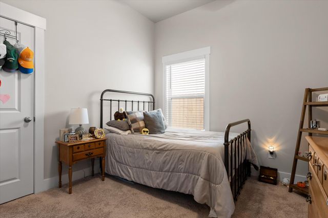 2237 Firelight Way, Ooltewah, TN 37363