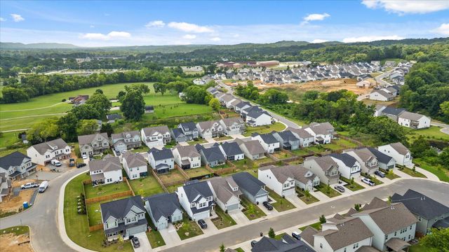 2237 Firelight Way, Ooltewah, TN 37363