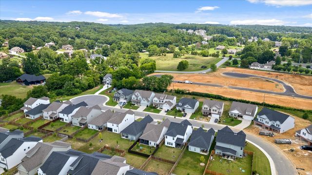2237 Firelight Way, Ooltewah, TN 37363