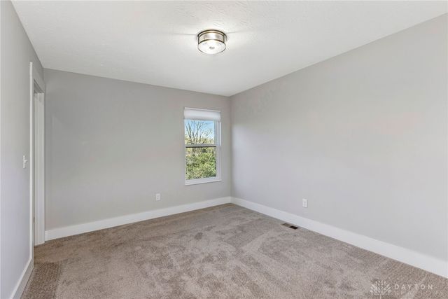 711 Brelsford Avenue, Trenton, OH 45067