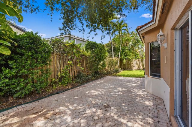 11248 Rhapsody Road, Cooper City, FL 33026