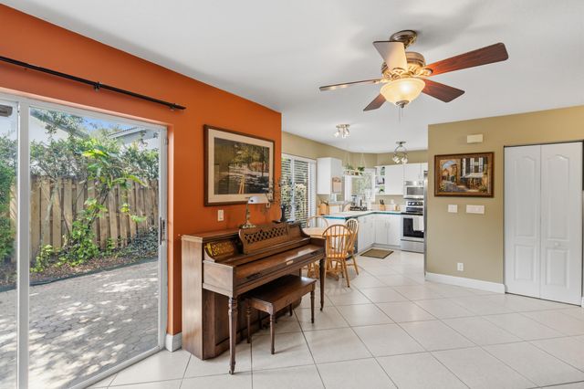 11248 Rhapsody Road, Cooper City, FL 33026