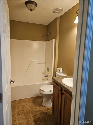 3608 Crescent Gardens, Tuscaloosa, AL 35404