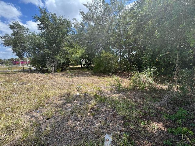 3358 S Jog Road, Greenacres, FL 33467