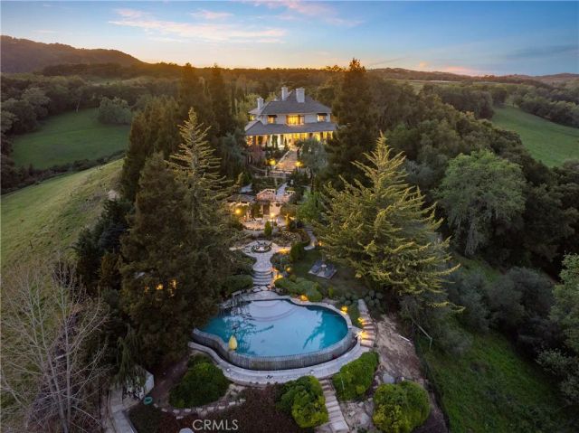 5405 Vineyard Drive, Paso Robles, CA 93446