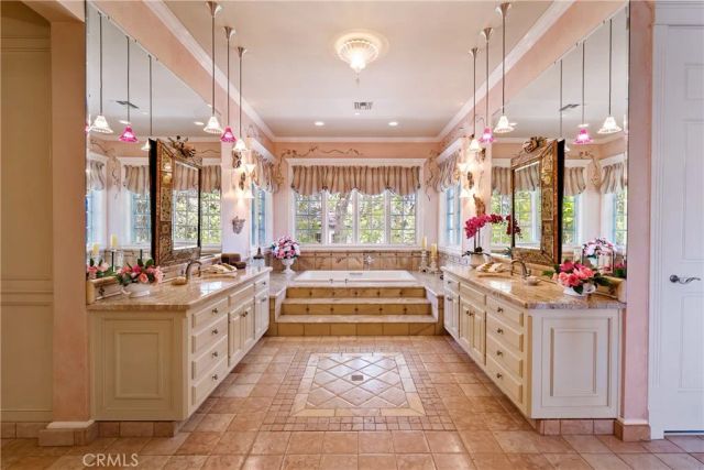 5405 Vineyard Drive, Paso Robles, CA 93446