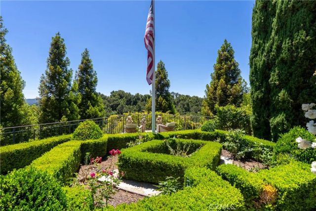 5405 Vineyard Drive, Paso Robles, CA 93446