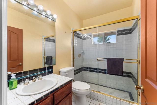 3849 Pala Mesa Drive, Fallbrook, CA 92028