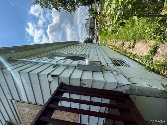 605 Fremont Avenue, St Louis, MO 63147