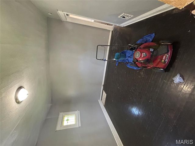 605 Fremont Avenue, St Louis, MO 63147