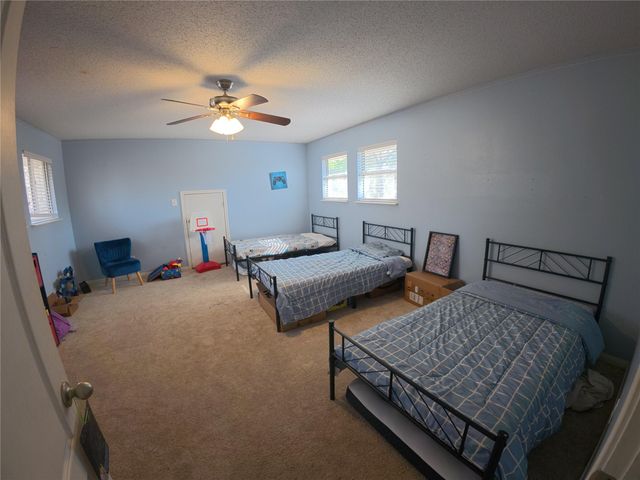 119 Briarwood LN, Elgin, TX 78621