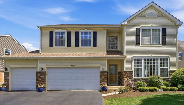 1017 Wheatland Drive, Crystal Lake, IL 60014
