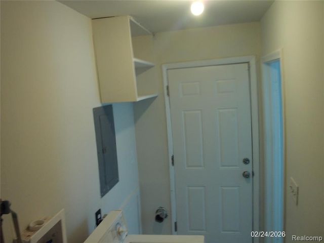 12756 Prospect Avenue, Warren, MI 48089