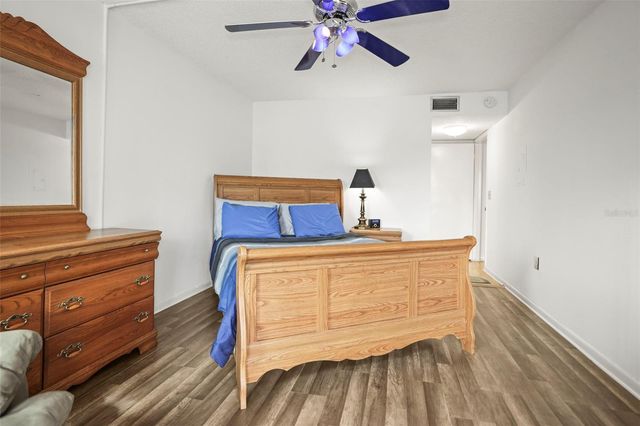 4902 38TH WAY S 309, St Petersburg, FL 33711