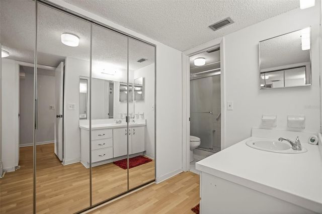 4902 38TH WAY S 309, St Petersburg, FL 33711