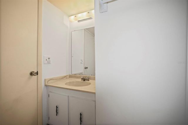 4902 38TH WAY S 309, St Petersburg, FL 33711