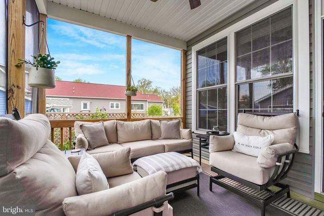1111 LOSSING AVE, Colonial Beach, VA 22443