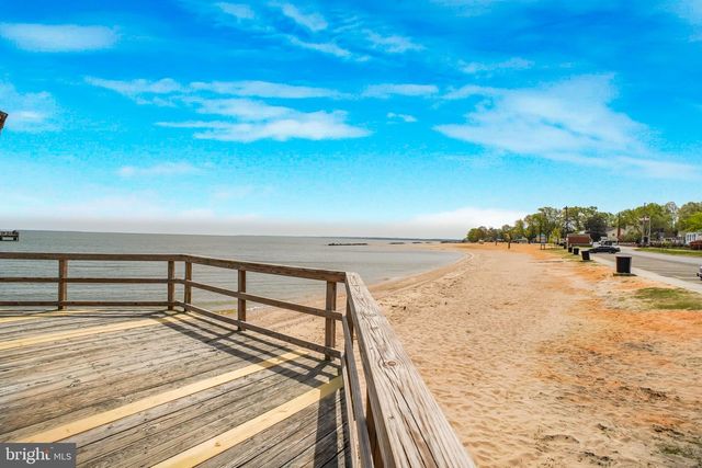 1111 LOSSING AVE, Colonial Beach, VA 22443