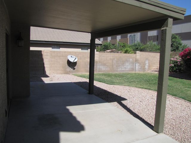 2315 S Peppertree Drive, Gilbert, AZ 85295