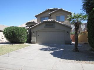 2315 S Peppertree Drive, Gilbert, AZ 85295