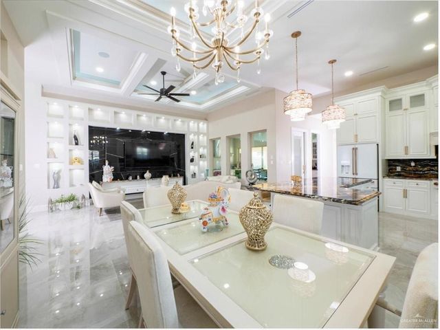 2712 W Chesterfield Avenue, Edinburg, TX 78539