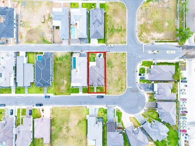 2712 W Chesterfield Avenue, Edinburg, TX 78539