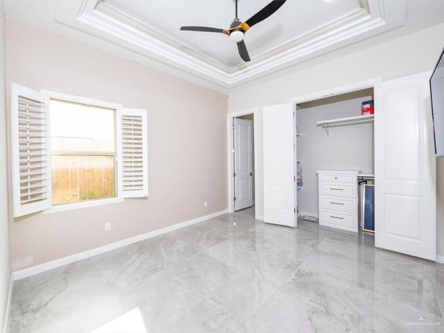 2712 W Chesterfield Avenue, Edinburg, TX 78539