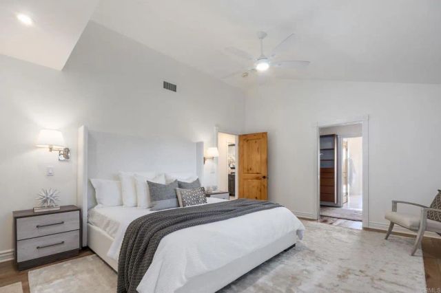 371 La Mesa Avenue, Encinitas, CA 92024